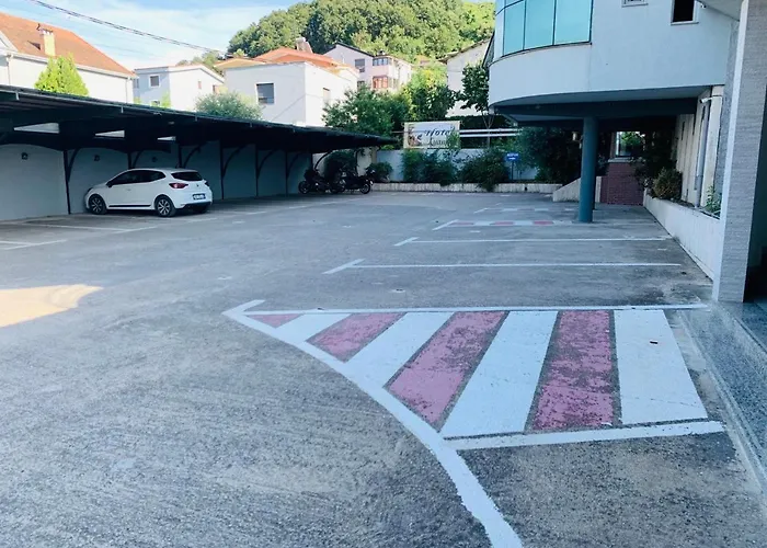 Luander Hotel