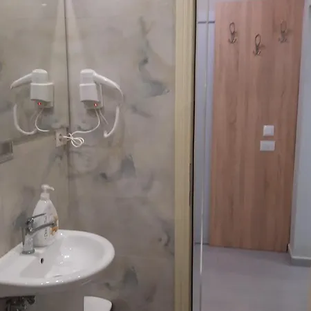 Luander Hotel Tirana Room photo